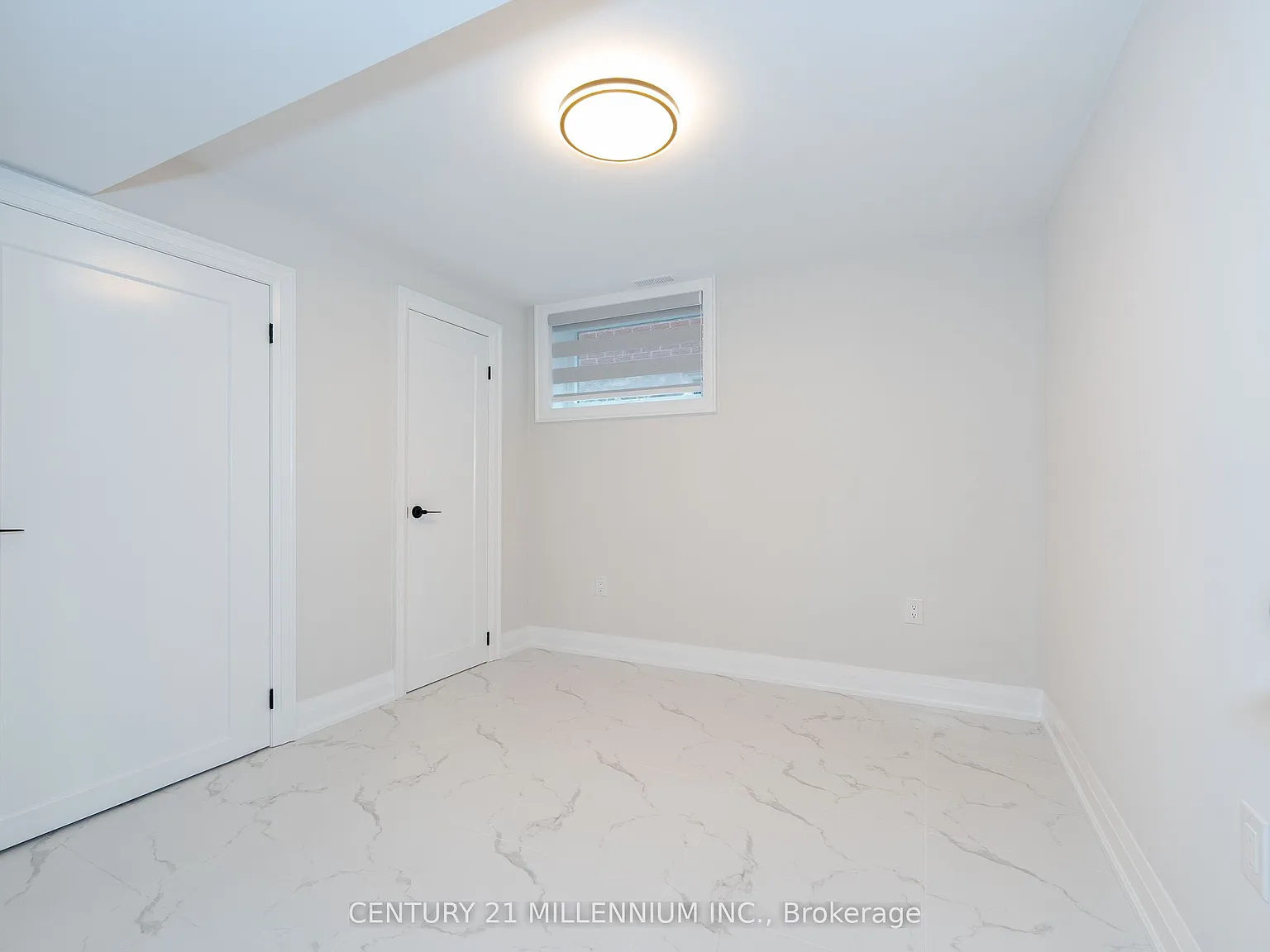 31 Mariposa Ave — Photo 3