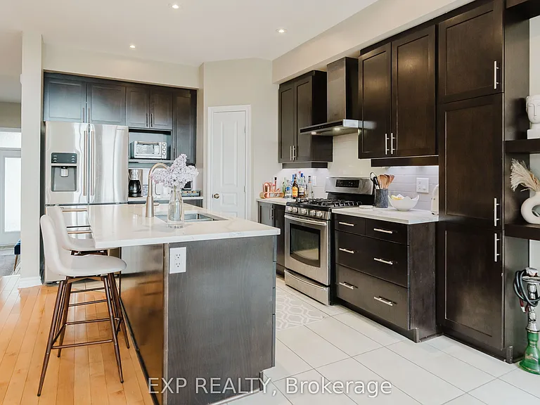 182 Mattingly Way — Photo 10