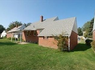 928 Sandusky St, Conneaut, OH 44030