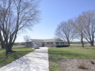 Rr 1 Box 18, Huntsville, IL 62344