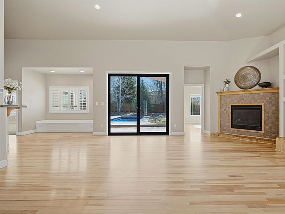 3rd image of 2215 Renaissance Blvd