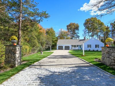 9 Coach Lane, Sandwich, MA, 02563
