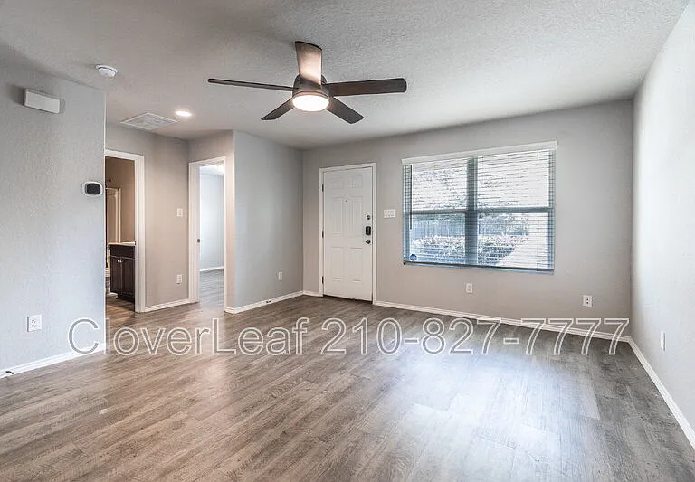 5806 Machaela Trce — Photo 8