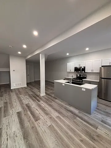 160 Bayswater Ave #1 Photo 1
