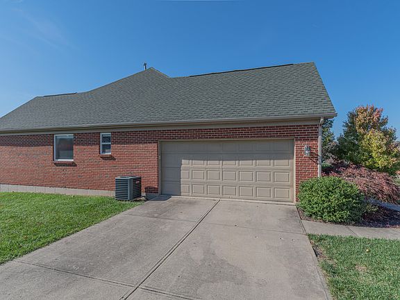 4th image of 567 Winchester Dr