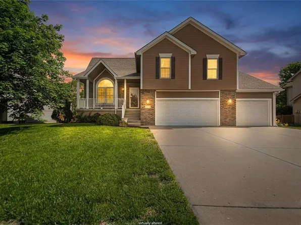 10023 N Willow Ave, Kansas City, MO 64157