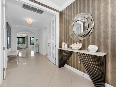 2739 Tiburon BLVD E #302, Naples, FL, 34109