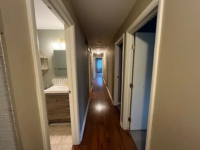 301 S Village Dr — Photo 19