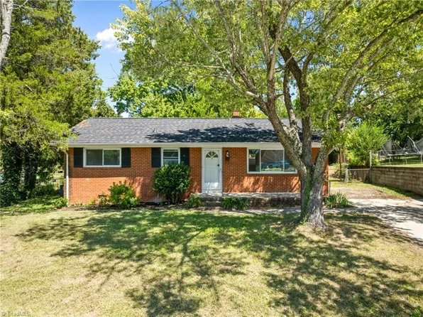 417 Ashburn St, Graham, NC 27253