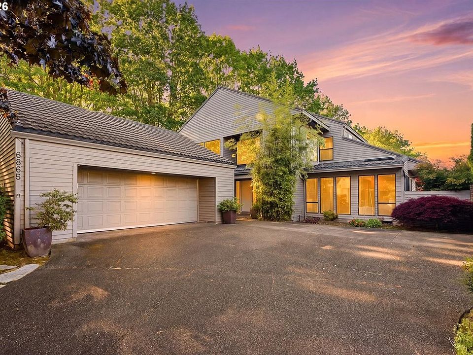 1st image of 6865 Country View Ct N