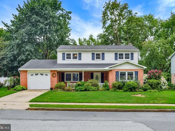 912 Alison Ave, Mechanicsburg, PA 17055
