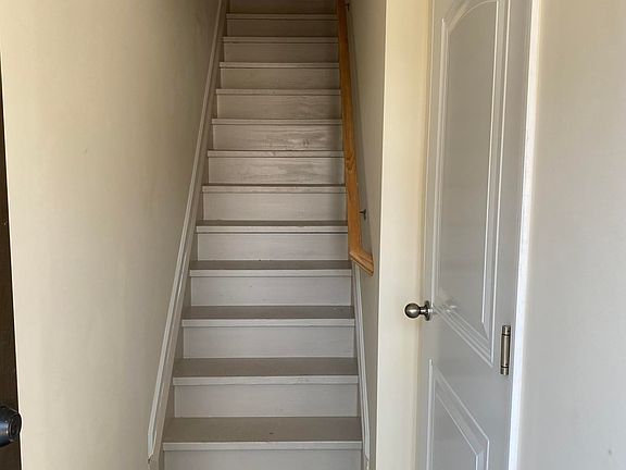 2nd image of 169 Kiswick St