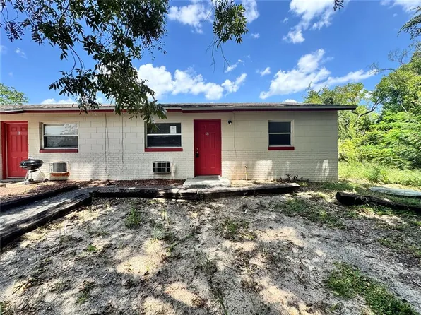2100 South St APT C, Leesburg, FL 34748