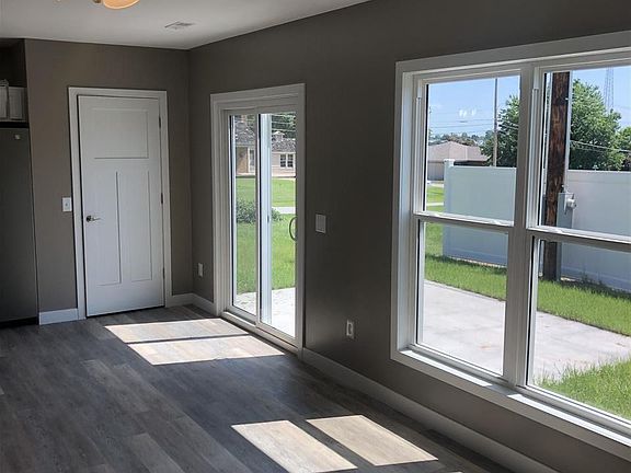 2nd image of 713 Stebill Dr