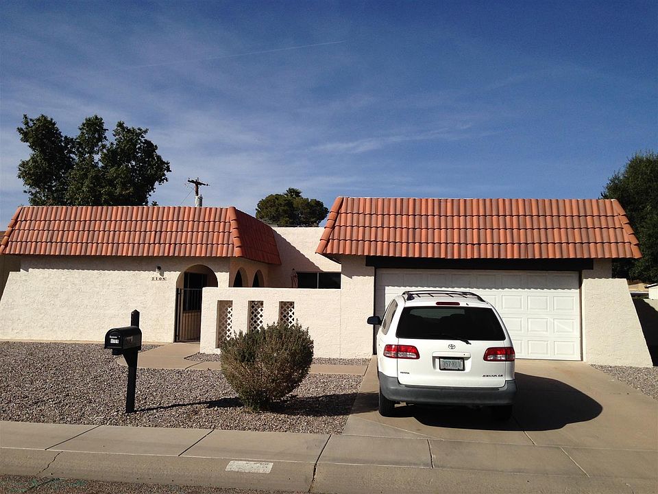 1st image of 1108 E 9th St
