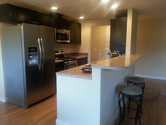 Kitchen new applicances