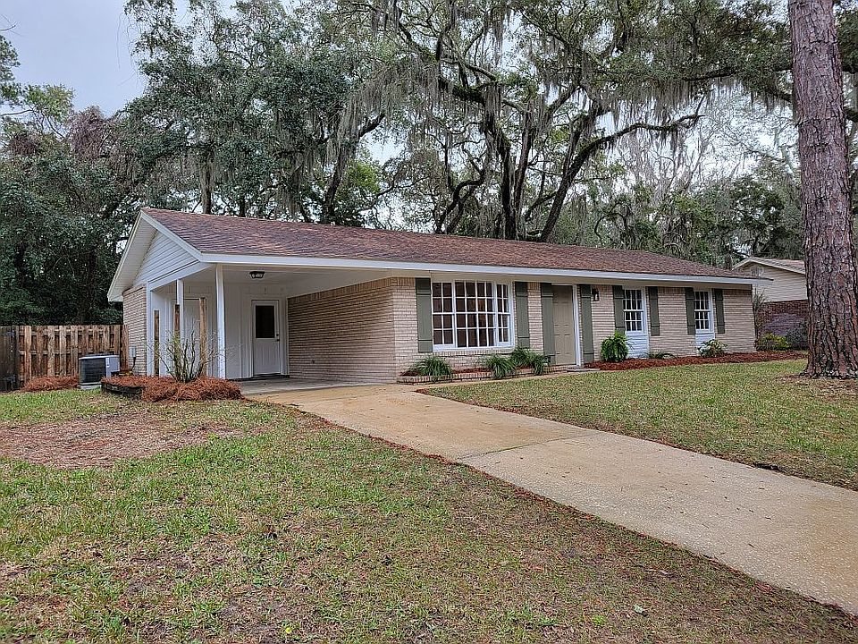 1st image of 510 Wesley Oak Dr