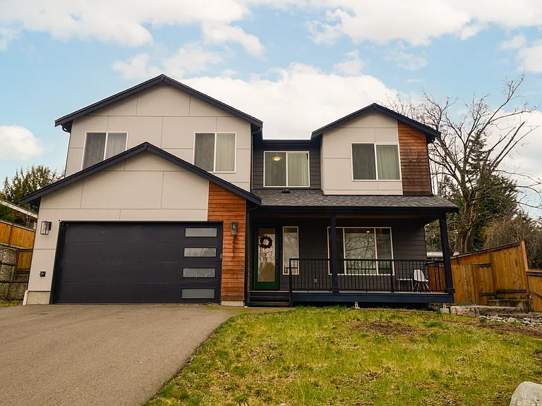 14431 32nd Ln S — Photo 1