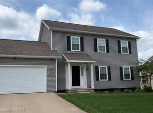 1461 Scotland Yard Dr, Commerce Township, MI 48390
