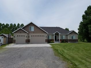 1025 Country Rd, Sugar City, ID 83448