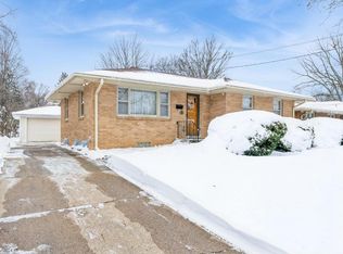 337 E Miller Ave, Des Moines, IA 50315