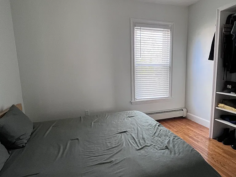 712 Main St #1 — Photo 12