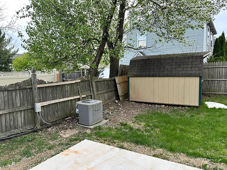 2 Churchill Cir — Photo 30
