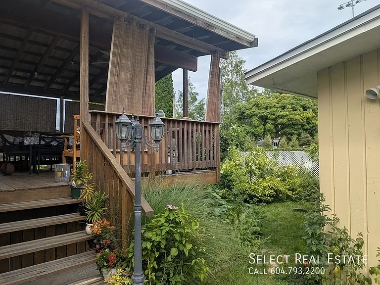 9330 Jackson St — Photo 16
