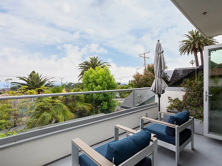 1482 Carmelita St — Photo 27