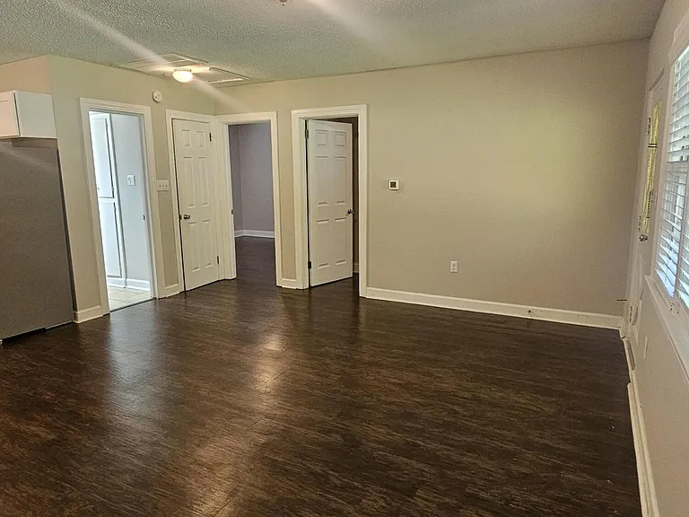 3623 Bowling Dr — Photo 5
