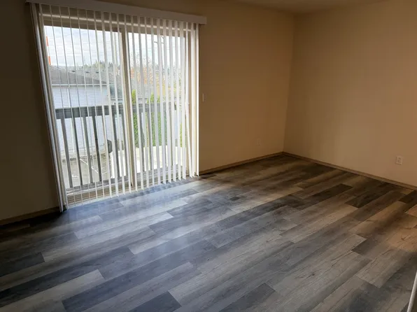 1311 Bonneville Ave APT A, Snohomish, WA 98290