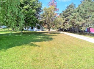 7331 Lewis Rd, Mount Morris, MI 48458