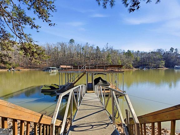 3rd image of 6427 Point Twenty Two