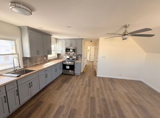 351 Roquette Ave FLOOR 2, Floral Park, NY 11001