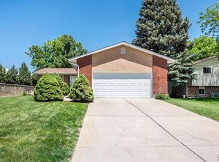 8 Cornflower Ct, Pueblo, CO 81001