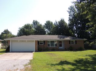 202 S Redbud Ave, Republic, MO 65738