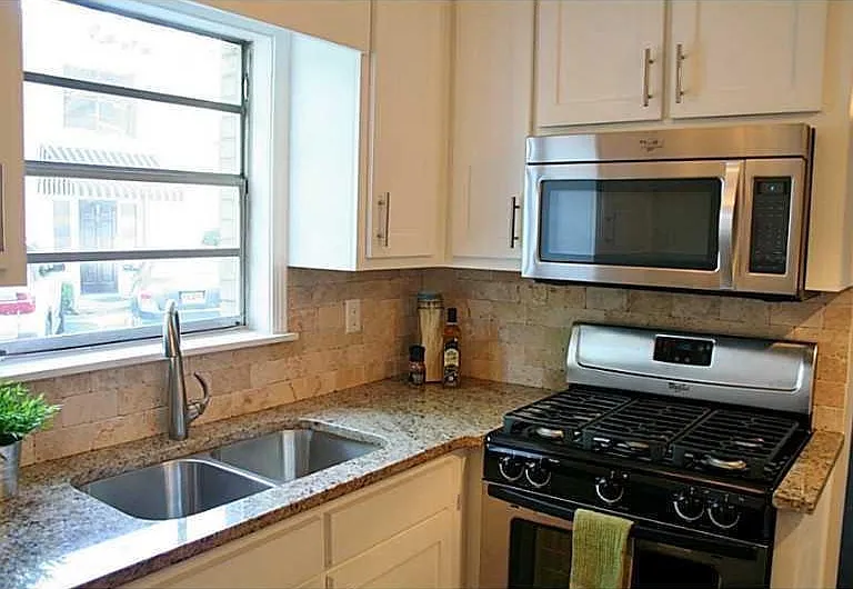 816 Piedmont Ave NE #3 — Photo 2