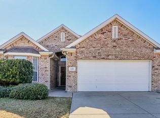 605 Mallard Dr, Saginaw, TX 76131
