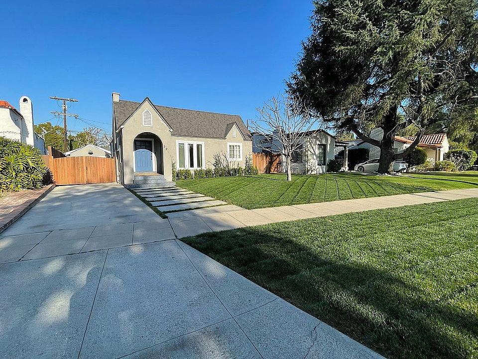 2nd image of 3911 Glenfeliz Blvd