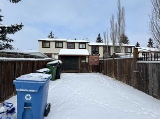 6551 N Huntsbay Rd NW, Calgary, AB T2K 5R3
