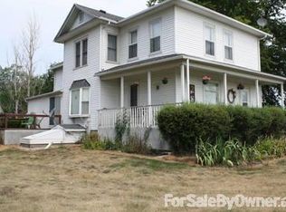 253 Harmon Rd, Walnut, IL 61376