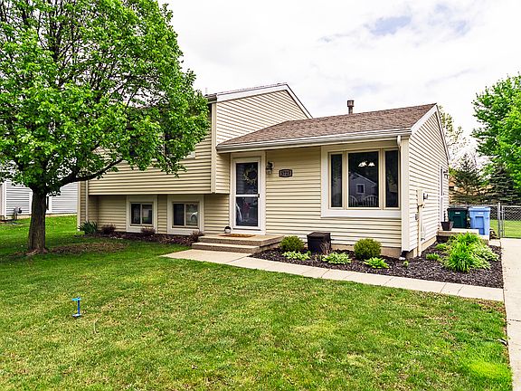 2nd image of 5723 Annapolis Dr