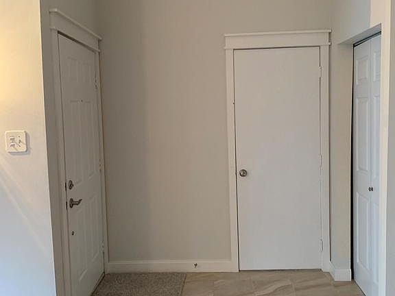 4th image of 2 Candlewood Ct