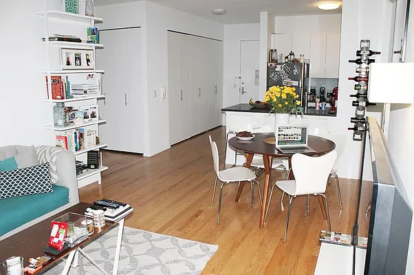Rented by Space Marketing Shop | media 5