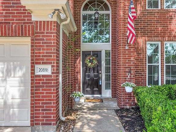 4th image of 20818 Medallion Pointe Dr