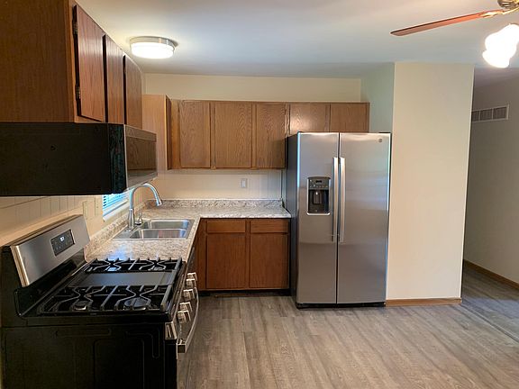 3rd image of 3719 Saint Kevin Park Dr