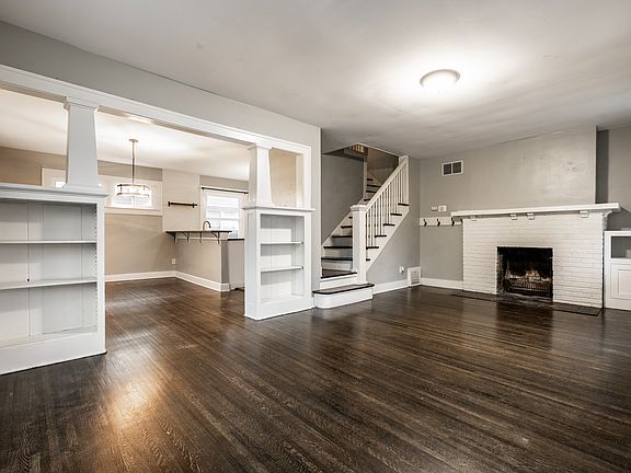 5th image of 607 E 39th St