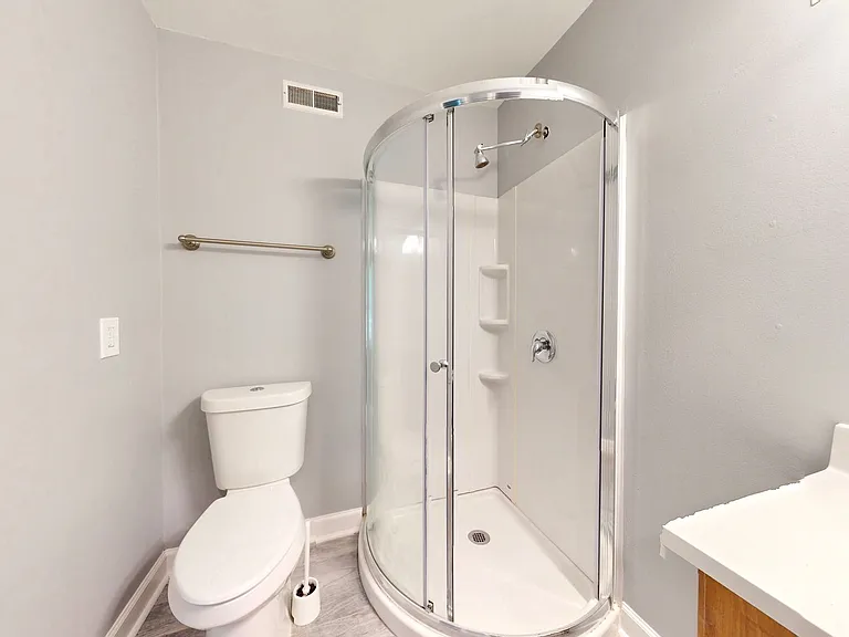 512 Riverwood Rd — Photo 8