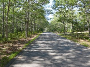 3.15 Mayflower Lane, Vineyard Haven, MA 02568