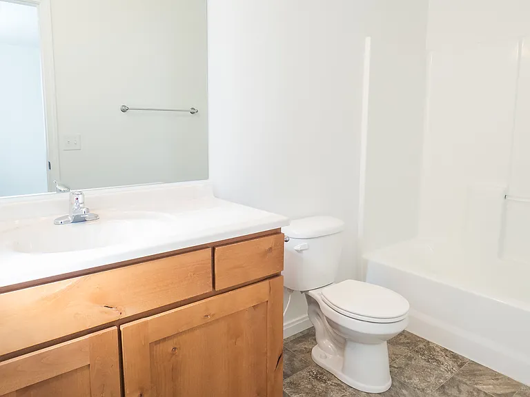 2454 W 630 N #1 — Photo 11